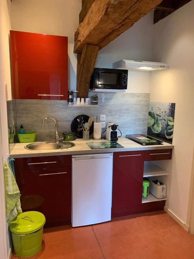 Domaine De La Madeleine Bed & Breakfast Ygrande Dış mekan fotoğraf