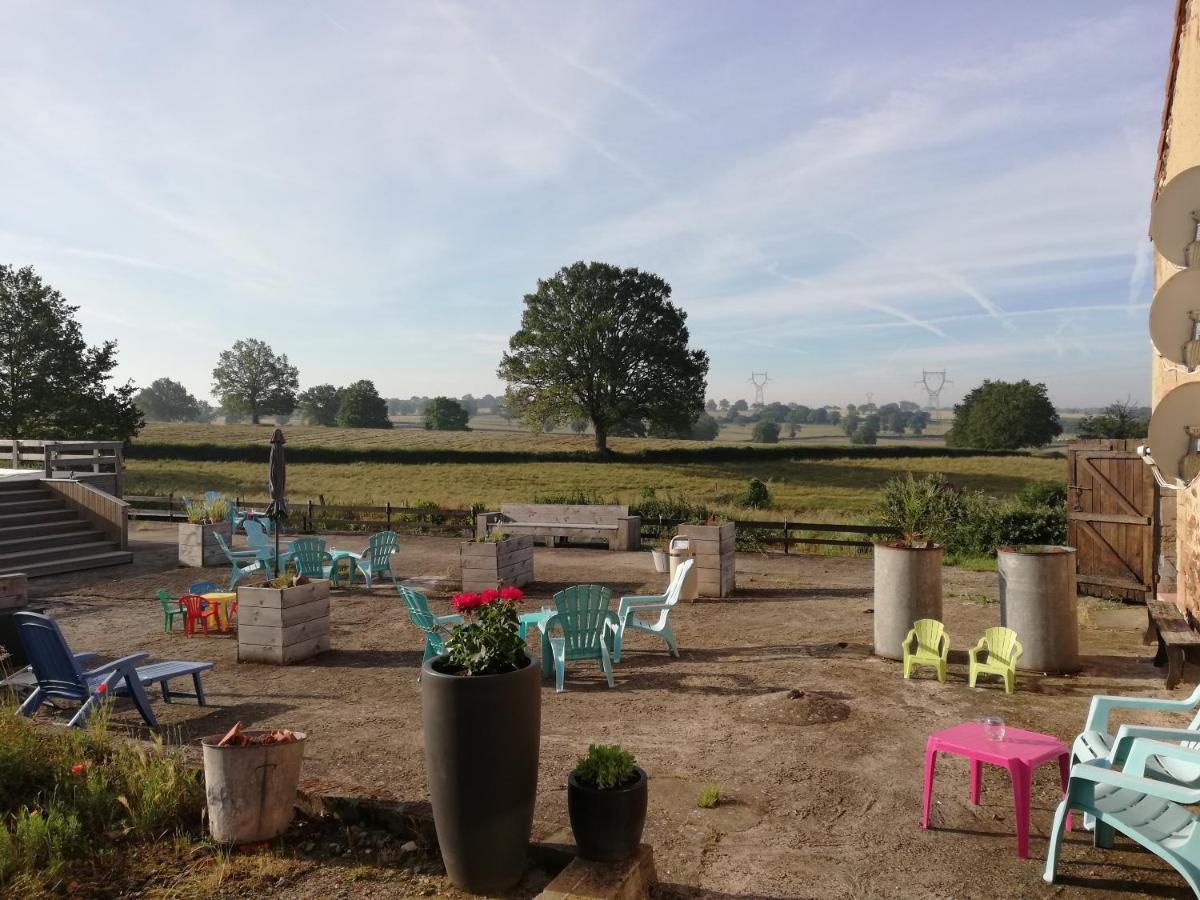 Domaine De La Madeleine Bed & Breakfast Ygrande Dış mekan fotoğraf